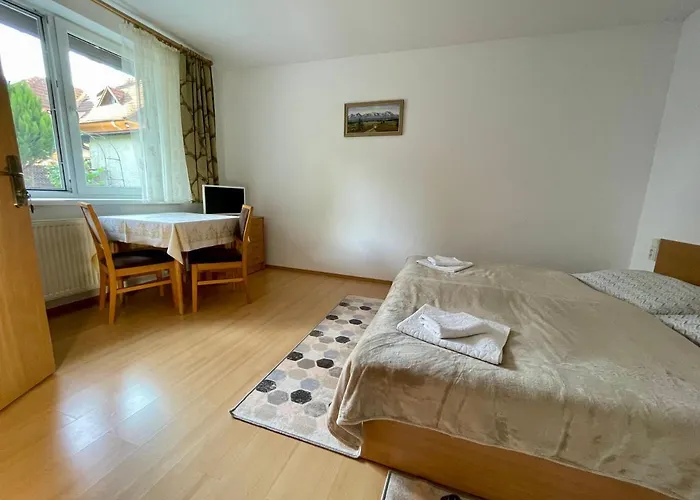 Privat Hotos Kwatera prywatna Liptowski Mikułasz